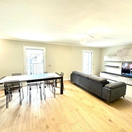 Be-C0 Sempione Luxury Apt Milano Ngoại thất bức ảnh
